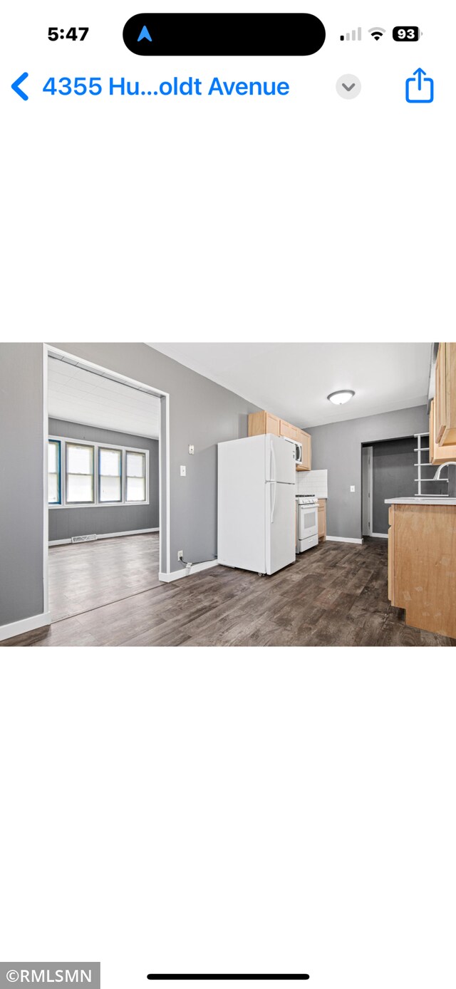 4355 Humboldt Ave N, Minneapolis, MN 55412 - view of a document with a collage of images