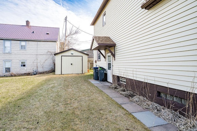 view of yard with a storage shed and an outdoor structure