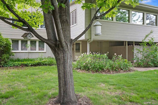 615 9th Ave SW, Faribault, MN 55021 - view of side of property