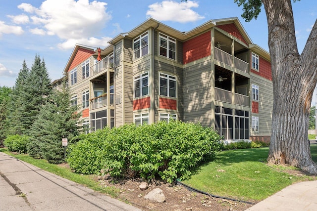 2530 34th St Unit 111, Minneapolis, MN 55406 - view of apartment building / complex