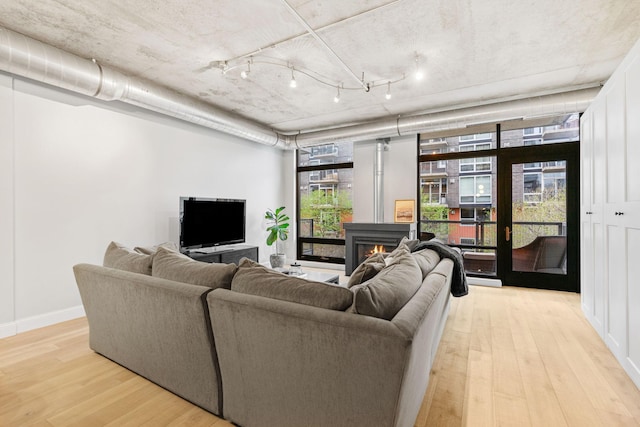 720 4th St Unit 213, Minneapolis, MN 55401 - photo 5