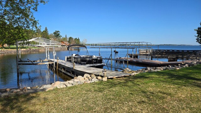 9980 Cedar Ln N, Kabetogama, MN 56669
