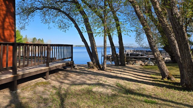9980 Cedar Ln N, Kabetogama, MN 56669