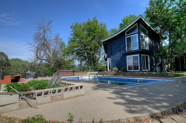 1224 Tee Up Ln, Red Wing, MN 55066 - view of pool with a patio