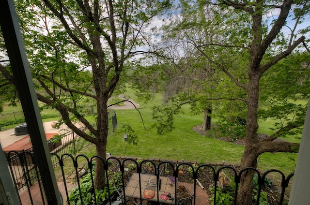 1224 Tee Up Ln, Red Wing, MN 55066 - view of yard