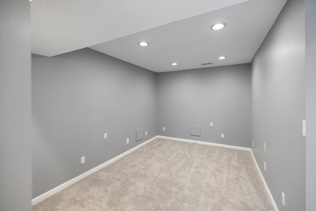 7872 142nd St W, Apple Valley, MN 55124 - carpeted empty room featuring recessed lighting and baseboards