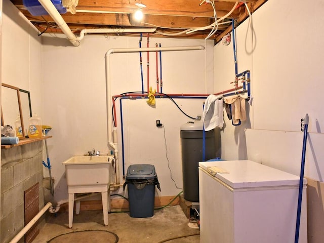 20703 Aspen Dr, Grand Rapids, MN 55744 - interior space