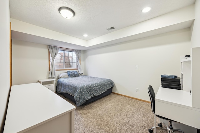bedroom with carpet flooring, recessed lighting, baseboards, and visible vents