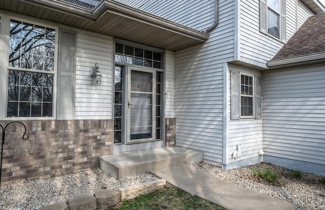 19288 Evenston Dr, Farmington, MN 55024 - entrance to property featuring a shingled roof
