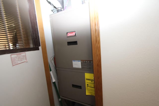 932 Spruce Ave S, Thief River Falls, MN 56701 - room details with heating unit
