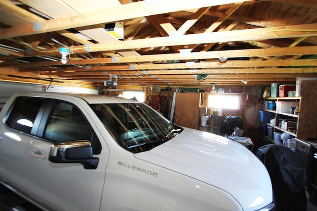 932 Spruce Ave S, Thief River Falls, MN 56701 - view of garage