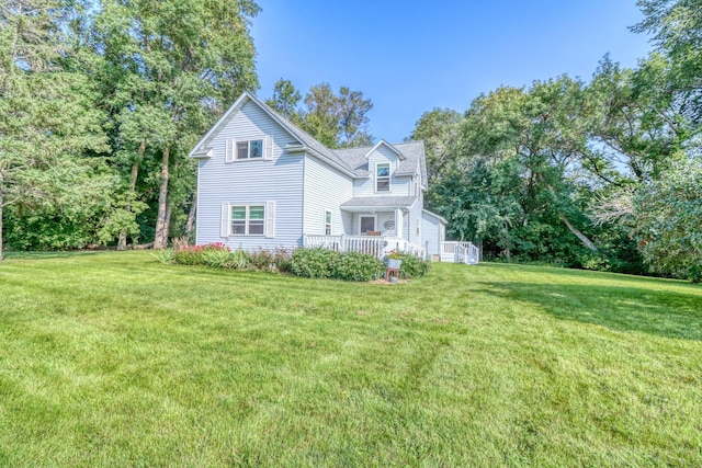 view of front of home with a front yard