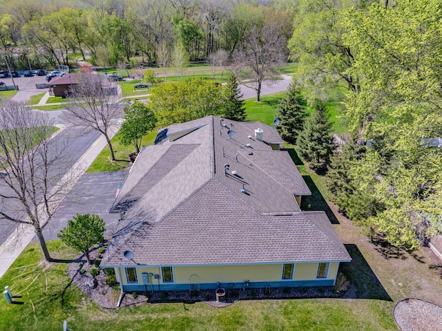 aerial view of property and surrounding area