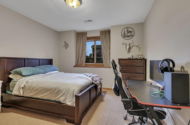 912 21st Ave N, Sartell, MN 56377 - carpeted bedroom featuring a textured ceiling and visible vents