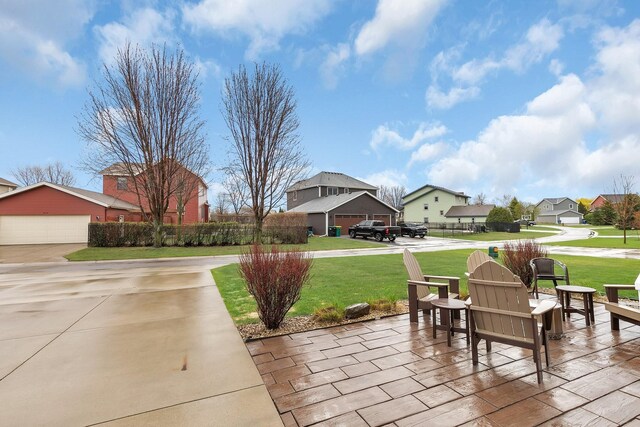 912 21st Ave N, Sartell, MN 56377 - view of patio / terrace with a residential view