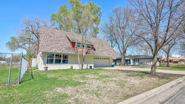 1431 Beech St, Saint Paul, MN 55106 - view of front facade featuring driveway and an attached garage