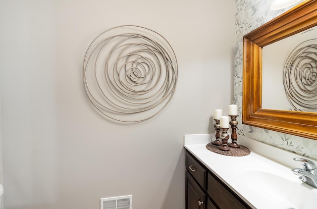 1006 9th Street Ct SE, New Prague, MN 56071 - bathroom with vanity
