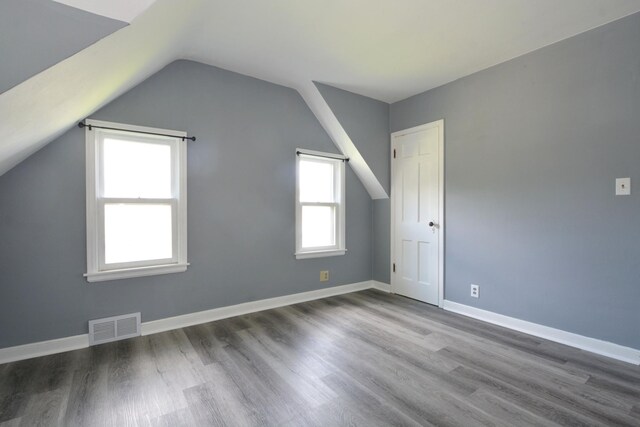 75 Geranium Ave E, Saint Paul, MN 55117 - bonus room with wood finished floors and lofted ceiling