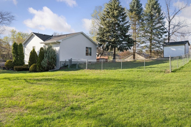 view of yard featuring fence