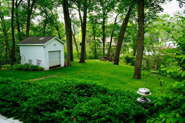 956 10th Ave SE, Forest Lake, MN 55025 - view of green lawn featuring a storage shed