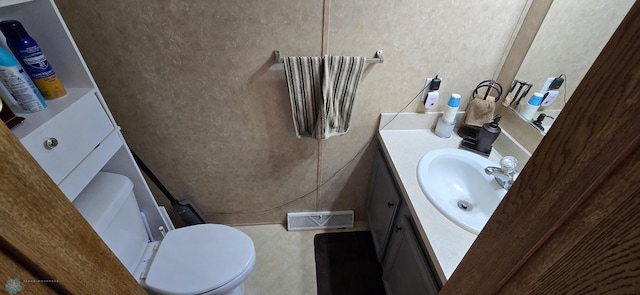 24744 Mound Rd, Dane Prairie Twp, MN 56537 - bathroom featuring vanity and toilet