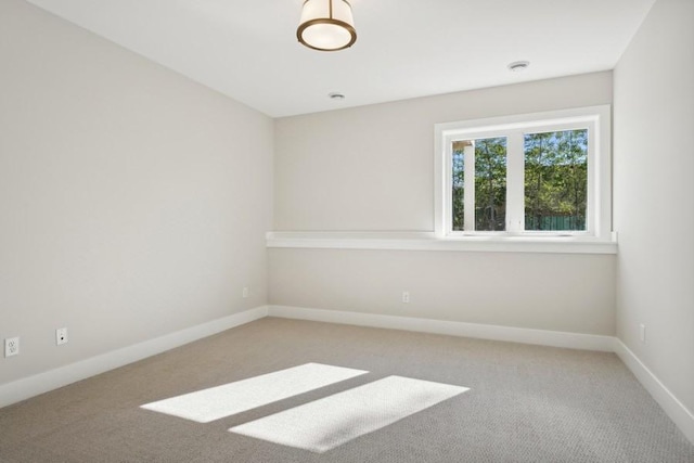 14237 Mckenna Rd NW, Prior Lake, MN 55372 - empty room featuring baseboards and carpet
