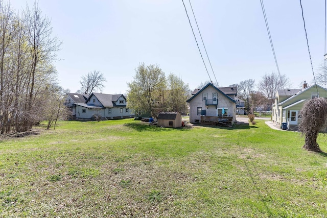 312 Vine St, Fergus Falls, MN 56537 - view of yard with an outbuilding and a shed