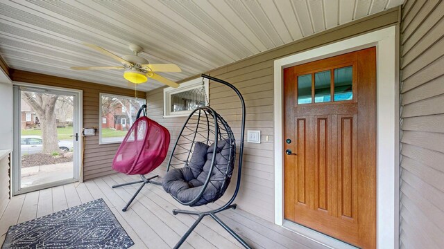621 Fillmore St SE, Chatfield, MN 55923 - view of sunroom / solarium