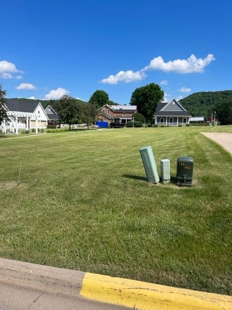 74 Brickyard Ln, Winona, MN 55987