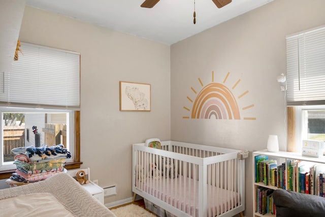 bedroom with ceiling fan