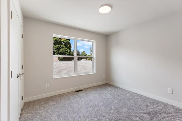 5345 45th Ave S, Minneapolis, MN 55417 - carpeted empty room with baseboards