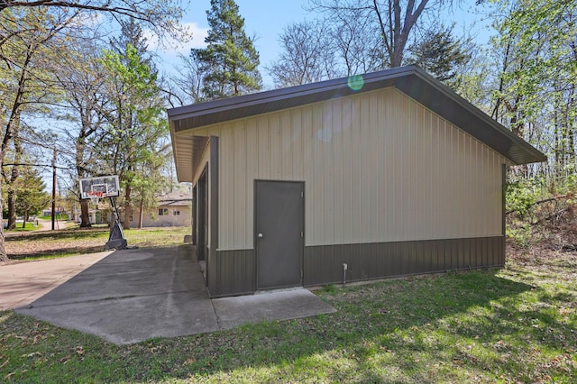 10209 Amery Ave NW, Silver Creek Twp, MN 55362 - view of outbuilding featuring an outdoor structure