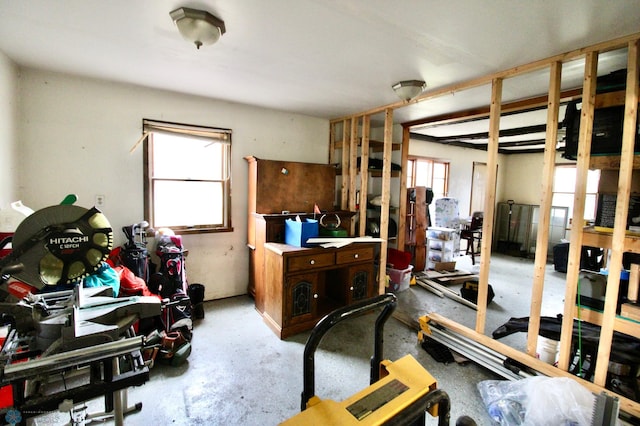 misc room featuring concrete flooring