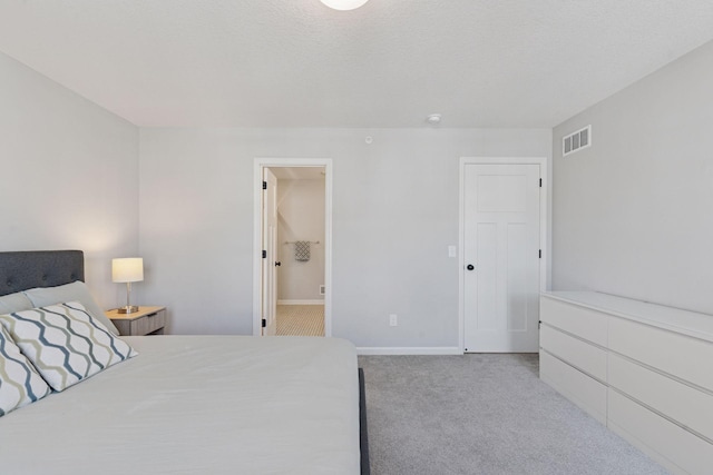 8678 London Cir NE Unit B, Blaine, MN 55449 - carpeted bedroom featuring baseboards and visible vents