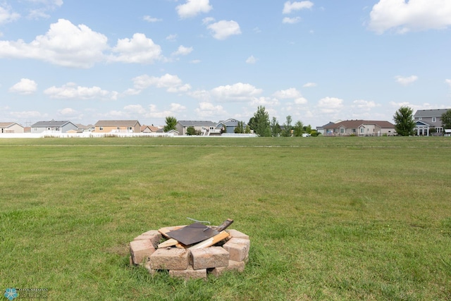 view of yard featuring a residential view