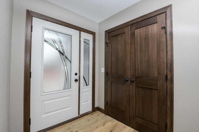 LOT4 Wilderness Ridge Rd SE, Alexandria Twp, MN 56308 - foyer entrance featuring light wood-type flooring and baseboards