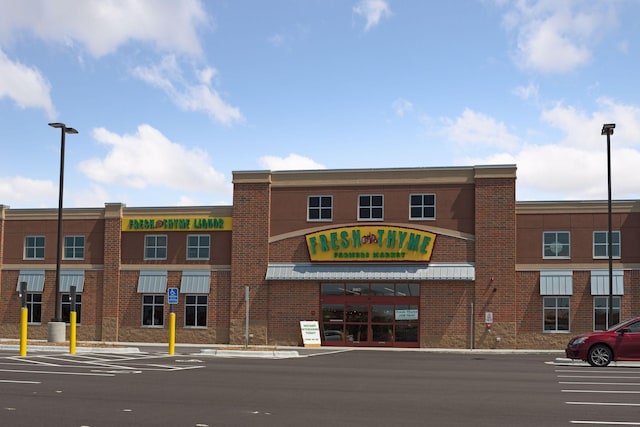 3670 Yuma Ln N, Plymouth, MN 55446 - view of commercial location
