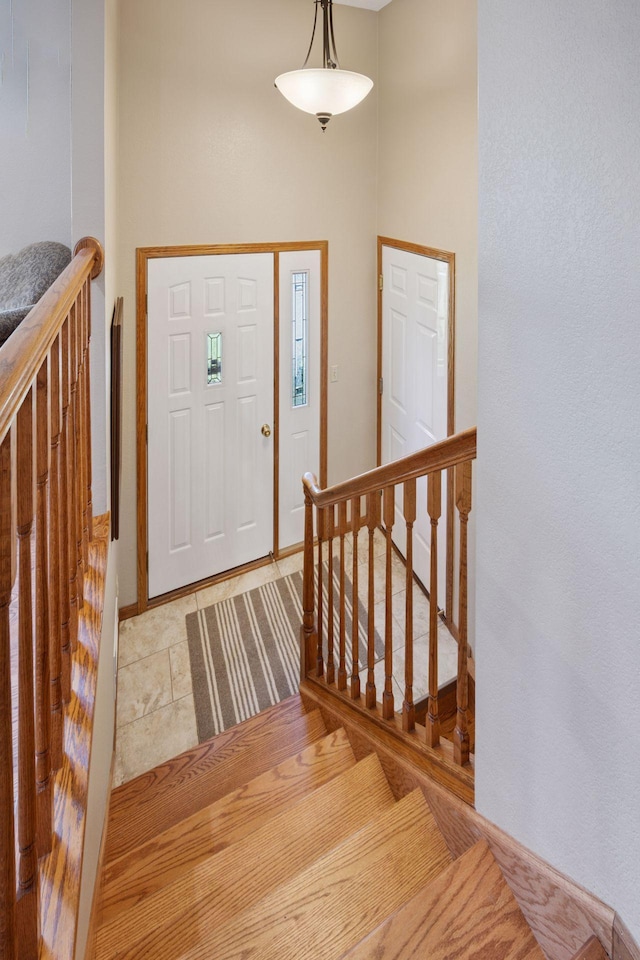 220 Willow Ln, Foley, MN 56329 - foyer featuring baseboards