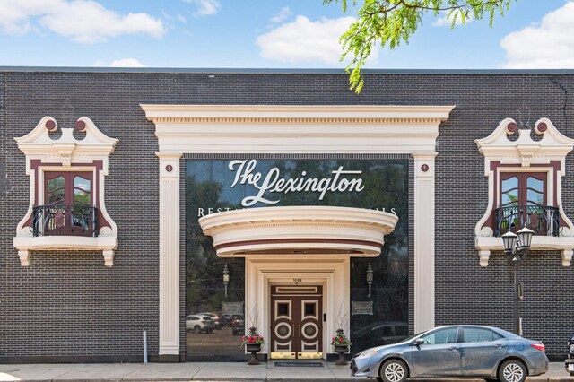 1043 Lincoln Ave, Saint Paul, MN 55105 - view of building exterior