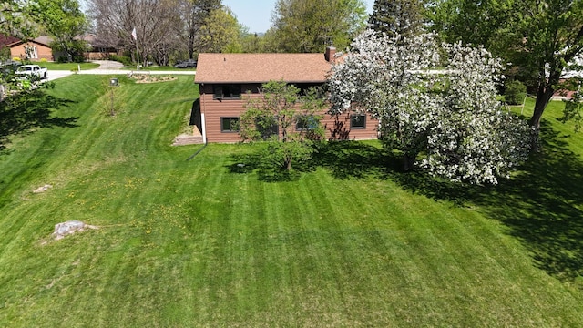 46236 186th Avenue Ct, Zumbrota, MN 55992 - view of green lawn