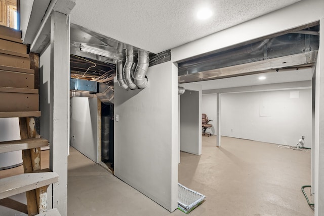 below grade area featuring recessed lighting