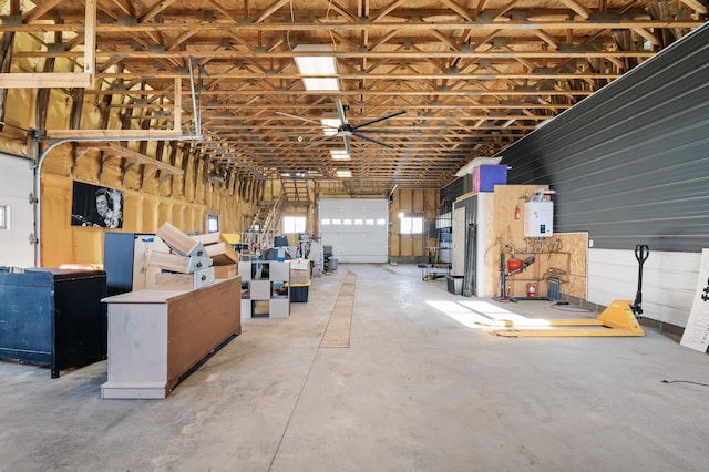 garage with ceiling fan