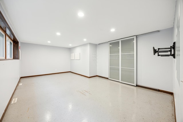 21 Red Fox Rd, North Oaks, MN 55127 - unfurnished room featuring recessed lighting and baseboards