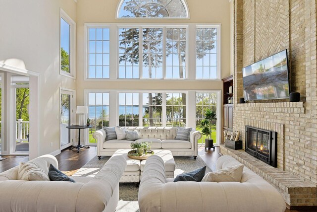 1510 Green Trees Rd, Orono, MN 55391 - sunroom with plenty of natural light