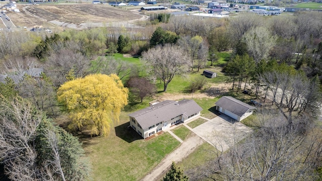 aerial view of property and surrounding area