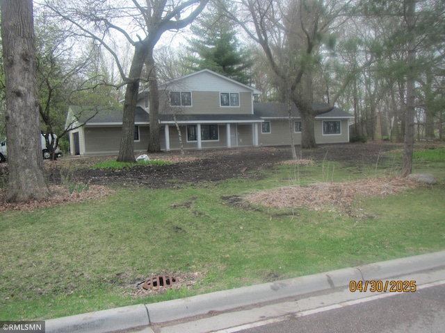 view of traditional-style house