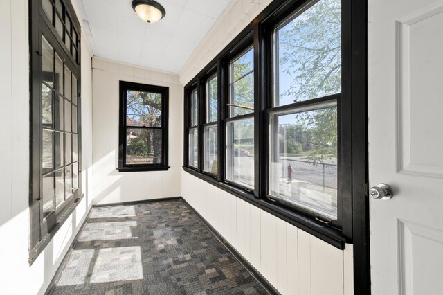1852 Quincy St NE, Minneapolis, MN 55418 - view of corridor