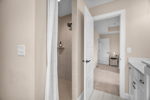 1581 Philipp Way, Shakopee, MN 55379 - full bath with vanity and tiled shower