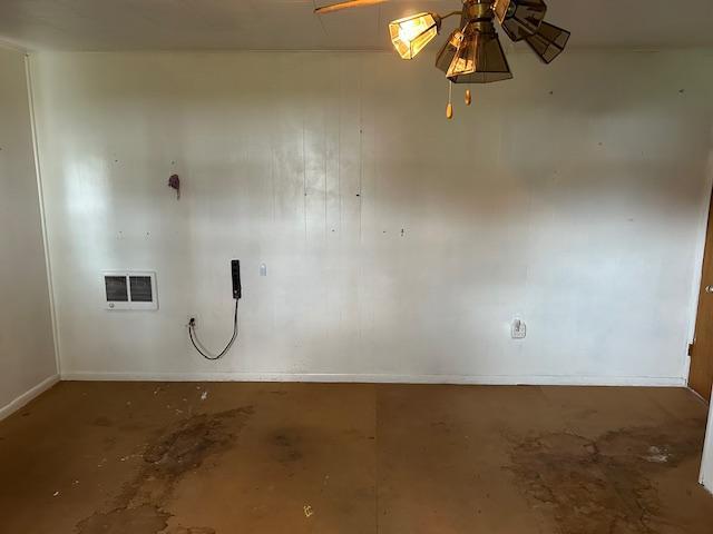 10010 Lake Rd, Watab Twp, MN 56367 - interior space with baseboards, ceiling fan, and visible vents