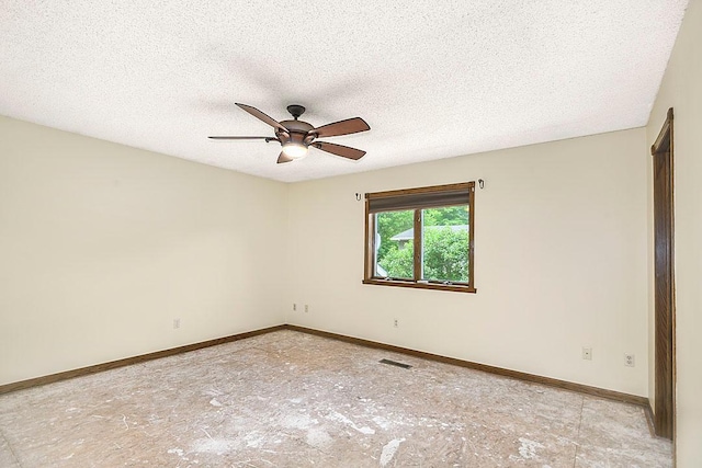 204 10th Ave N, Cold Spring, MN 56320 - empty room with a ceiling fan and a textured ceiling
